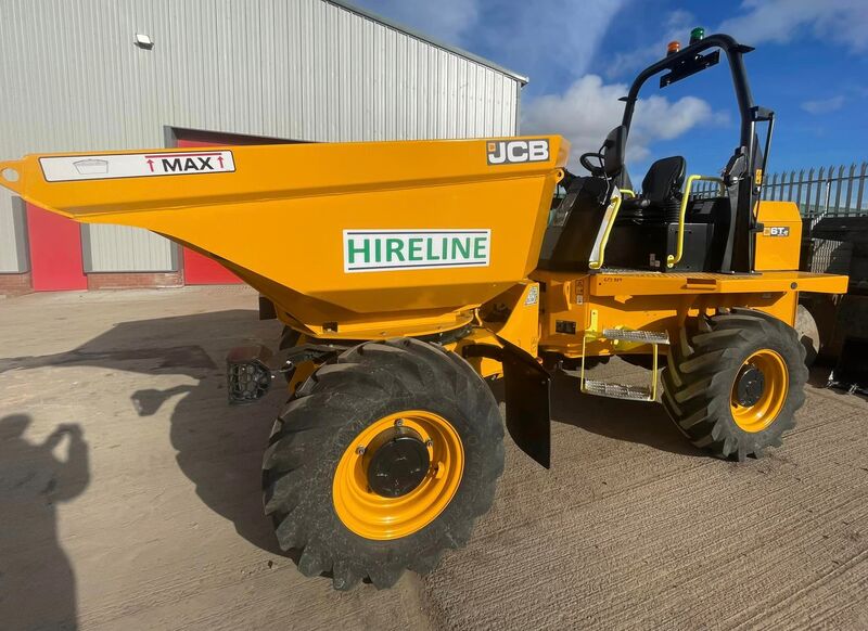 6 tonne swivel dumper hire in the Scottish Borders and throughout Scotland, contact Hireline Ltd for a 6T dumper hire quote near you in the Scottish Borders