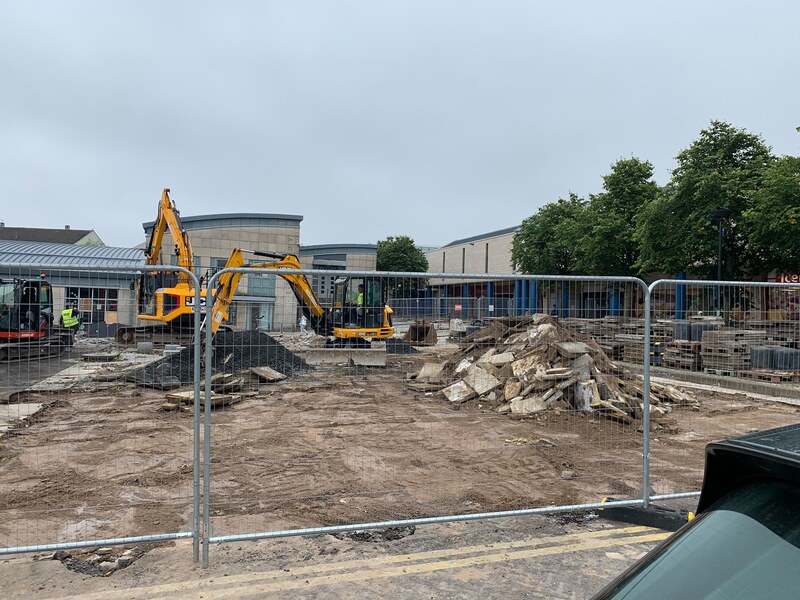 8 tonne excavator hire in Edinburgh, Scotland by Hireline, click here