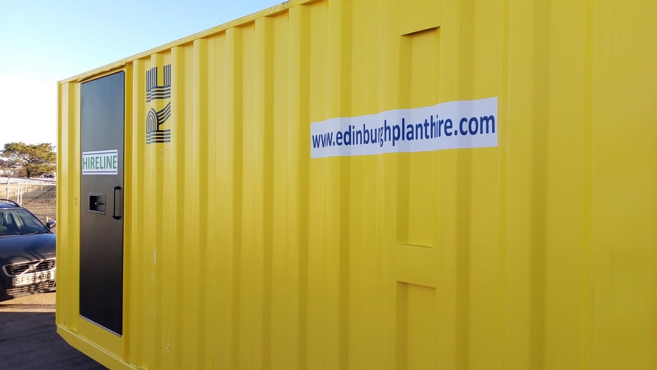 Hire a 12-person welfare unit in Scotland from Hireline, fully equipped with toilet, office, canteen, and drying room, click here for a quote.